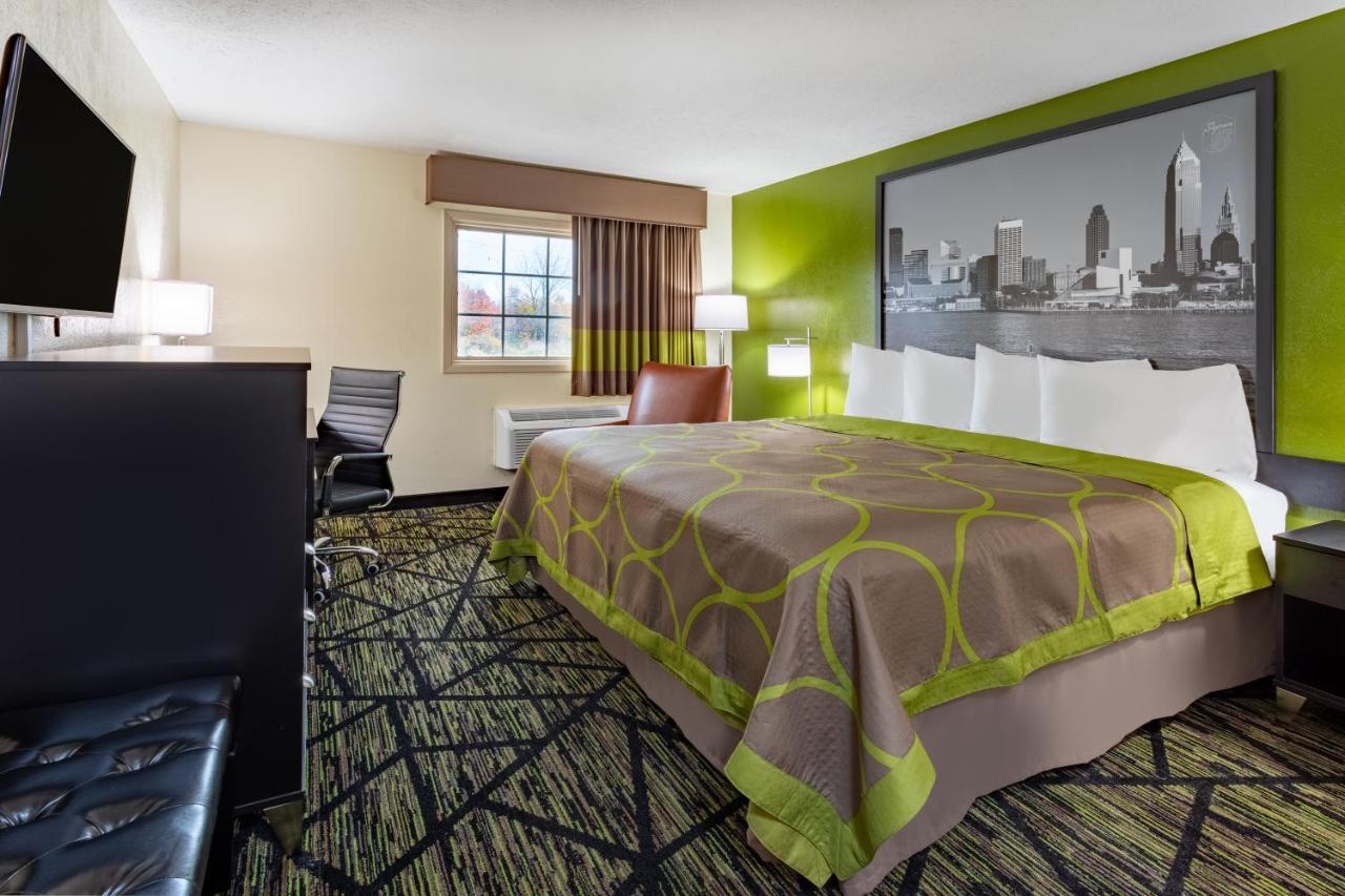 Super 8 By Wyndham Wooster Hotel Ngoại thất bức ảnh